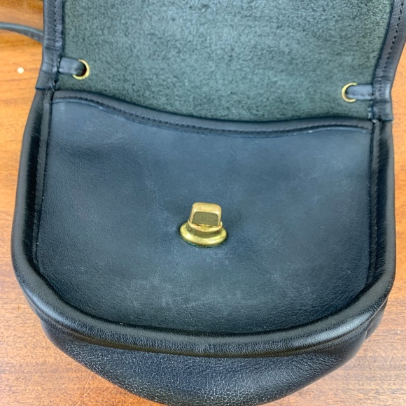 Coach Black Leather Crossbody Satchel with Gold Turnlock - Picture 6 of 16